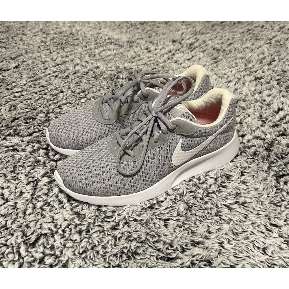 Size 7.5 - Nike Tanjun Wolf Grey W